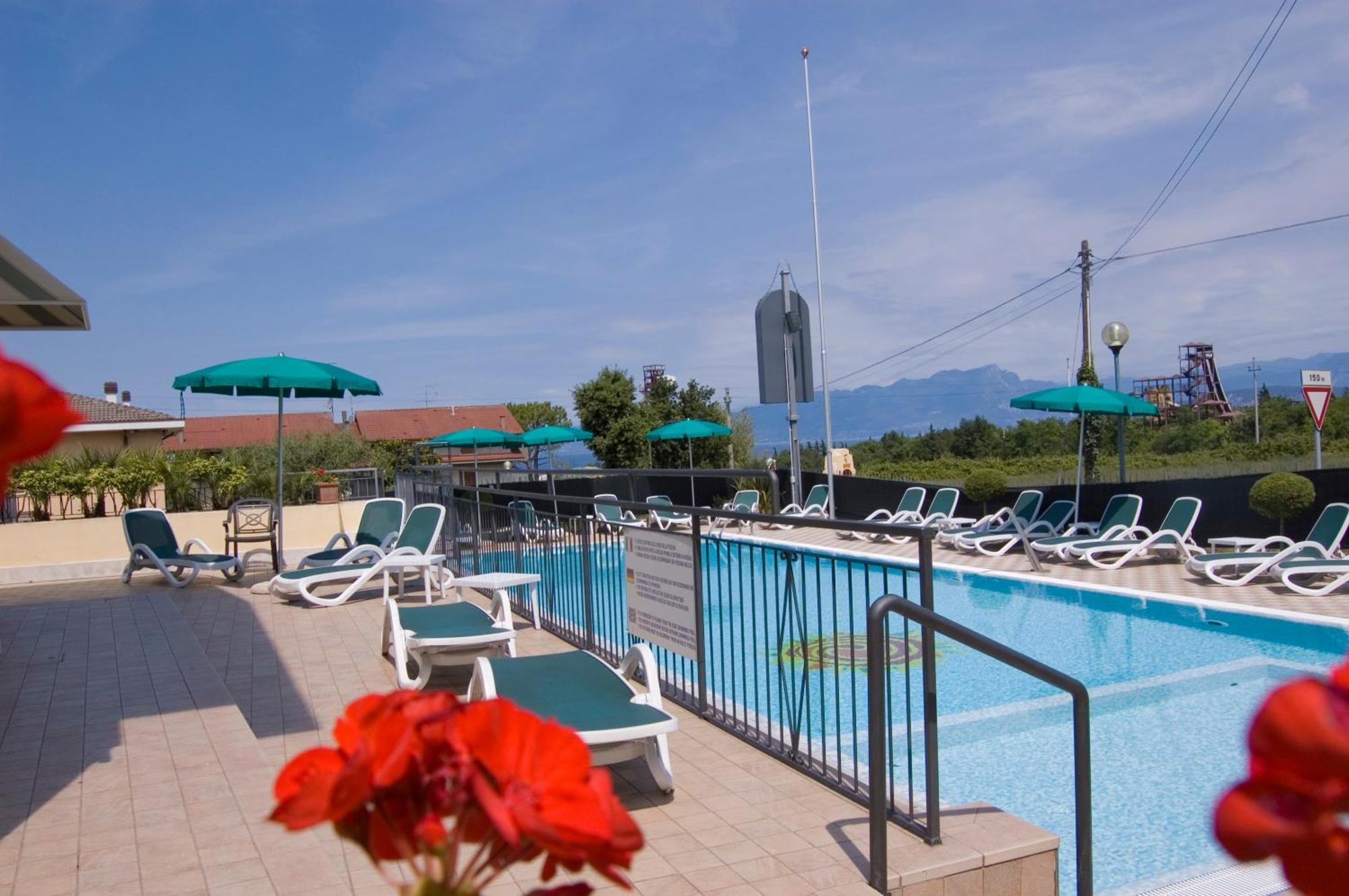 Residenza Orchidee Aparthotel Lazise Exterior foto