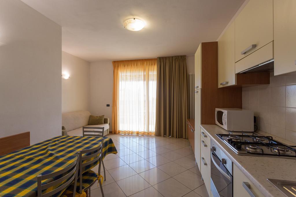 Residenza Orchidee Aparthotel Lazise Exterior foto