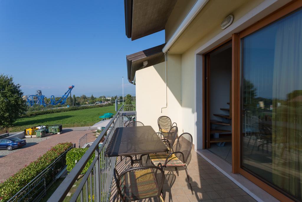 Residenza Orchidee Aparthotel Lazise Exterior foto