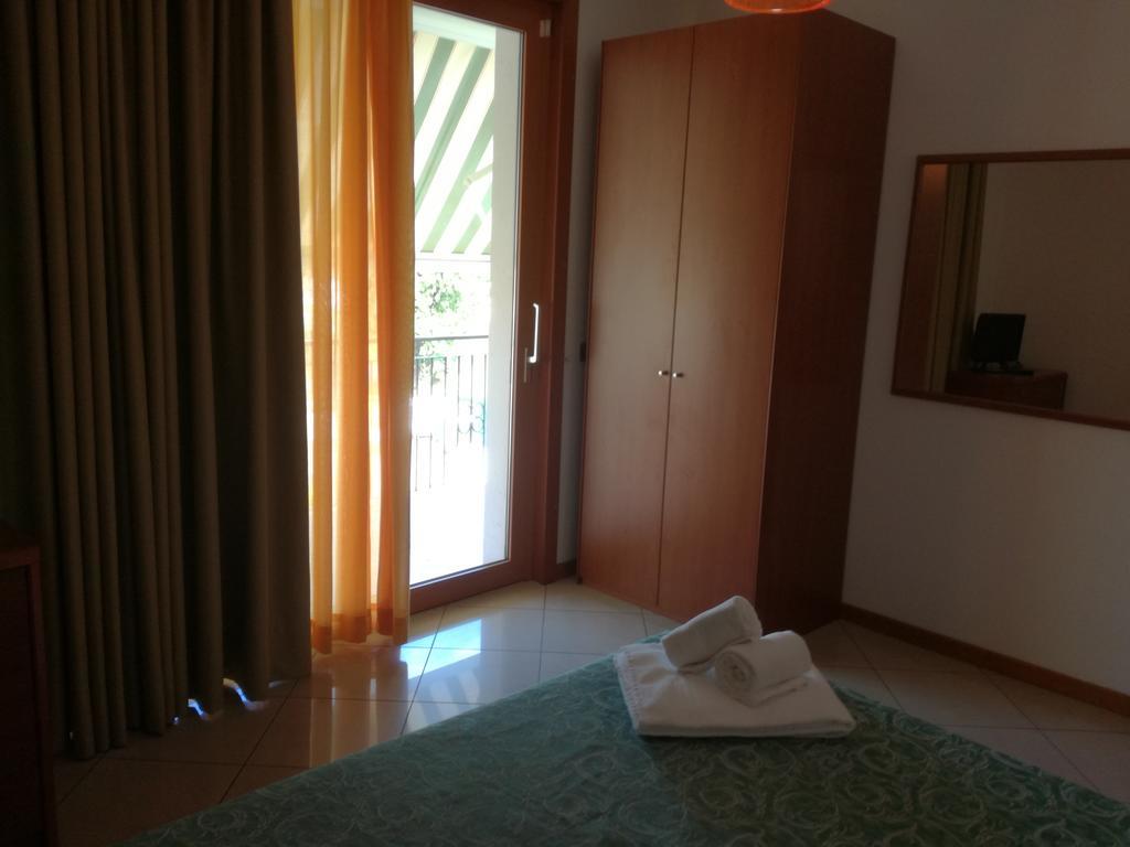 Residenza Orchidee Aparthotel Lazise Exterior foto