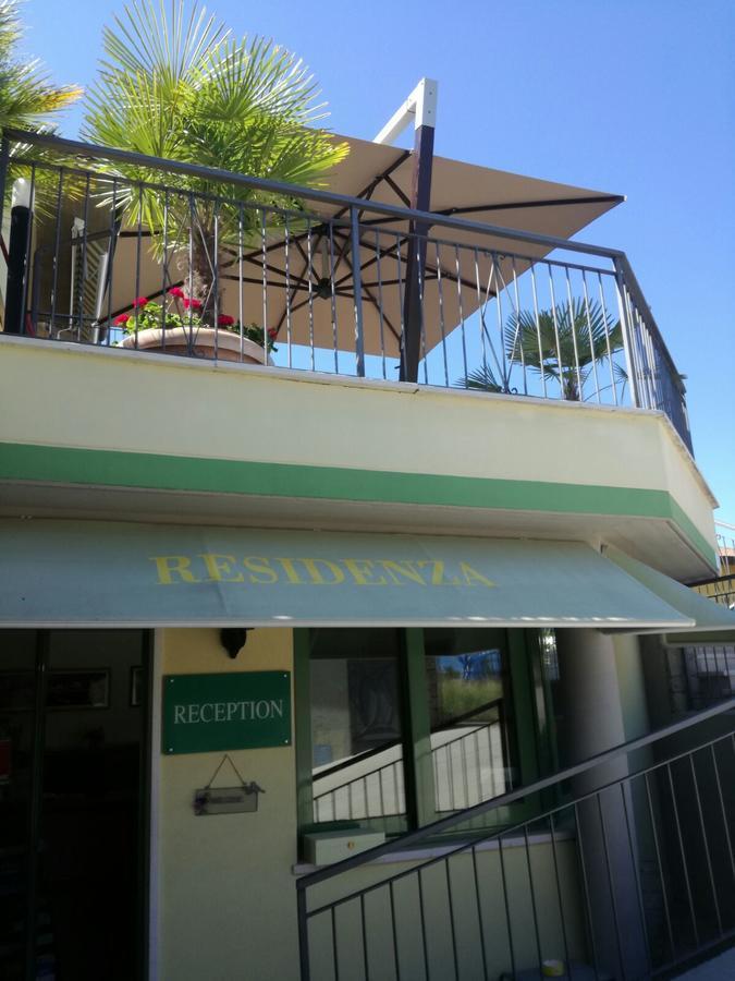 Residenza Orchidee Aparthotel Lazise Exterior foto